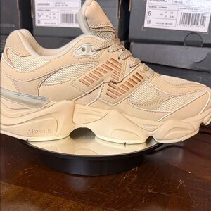 New Balance Beige Women's Sneakers